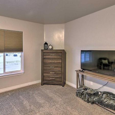 Cozy Anchorage Townhome Less Than Half Mile To Jewel Lake! Экстерьер фото