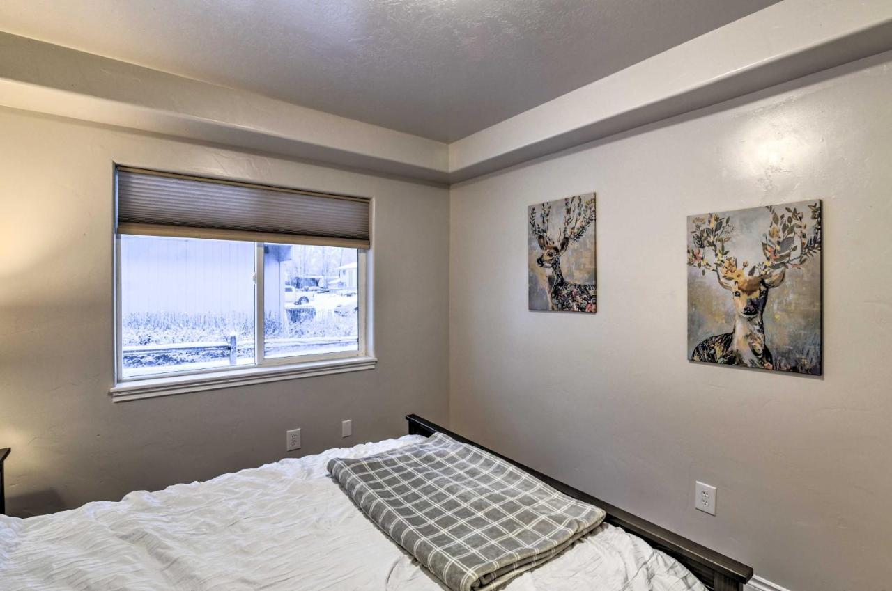Cozy Anchorage Townhome Less Than Half Mile To Jewel Lake! Экстерьер фото